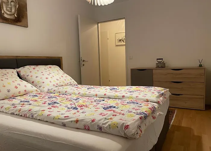 Lovely 3 rooms apartment viena